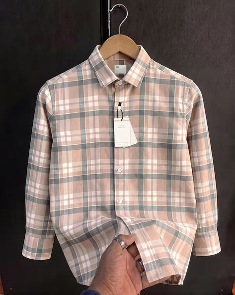Aayam Peach & Grey Checked Regular Fit Shirt